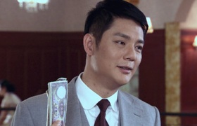 【铁核桃】第11集预告-两男为妓女大打出手
