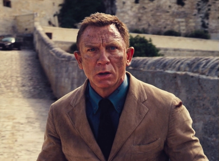 《007：无暇赴死》“邦德归来”版全新预告 系列最高潮行动蓄势待发