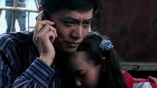 表情过于恐怖 利益高于一切