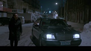 “雪人”連環殺人案：北方冬天夜里，路人發現一個雪人后靠著尸體。背后貼著一張紙和一個指紋，紙上寫著“請來抓我”