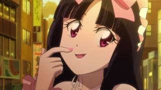 踏上红毯的奇拉拉 这是又做了灵形手术吗