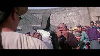 《獅王爭霸》徒弟惹禍被欺辱 飛鴻嚴(yán)懲惡霸