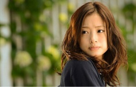 晝顏：失意女被老公打準備離婚