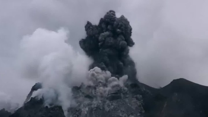 進入地獄 臺灣預告片 (中文字幕)