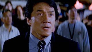 成龍在高樓腳架上PK章子怡