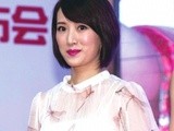 李念借《紙婚》登臺復(fù)出 馬羚遭毆打后首亮相