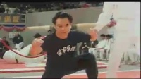 星爺被攻擊關鍵部位，耍賤放大招秒殺對手，比武瞬間變尬舞~