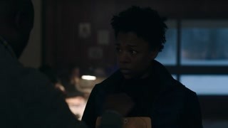 《使女的故事》使女好友終于逃出“地獄” 卻心事重重 興奮傻了？