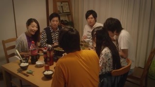 电脑里突然伸出一只手 莫名感到了惊恐
