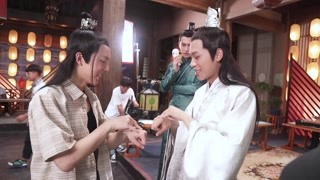 黑狸小可爱来啦