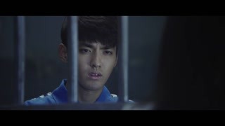 頹廢穿囚服的吳亦凡 一樣帥的不要不要的