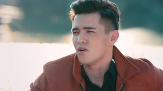 《彼岸花》漢森拿出二十萬給皮特 無奈皮特獅子大開口