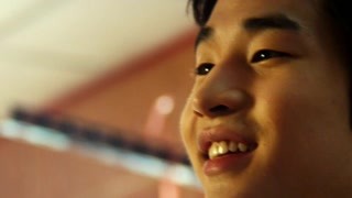 老爺子展現(xiàn)廚藝 這樣的拍攝手法真誘人！