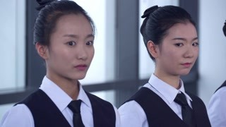 不是冤家不聚头！妹子走到哪，富二代就跟到哪！