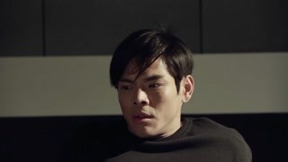 超级武器肌肉男放飞自我