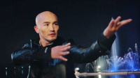 最強武者一龍轉戰影視，親自教徒授課