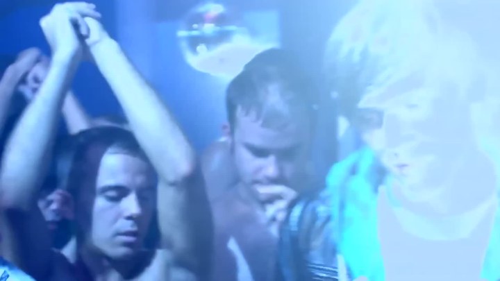 双面罗密欧 英国预告片1