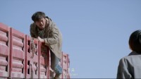 小眉脾氣火爆教訓大耳朵，二勇欲搭車被發現裝可憐