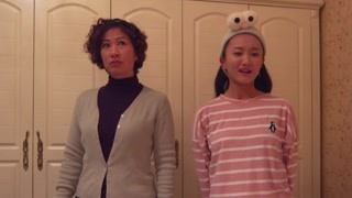 亲妈啥东西都给女儿买！这妈还真时尚！