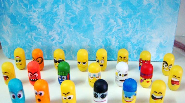 疯狂猜图酷奇怎么拼_疯狂猜成语一个人眉毛上面着火答案是什么(2)