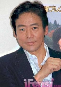 村上弘明