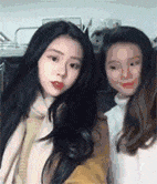 女生一起自拍时,塑料姐妹情展露无疑 67676767