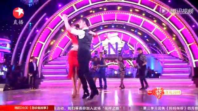 决胜轮两组明星挑战即兴模仿 何洁众望所归加冕冠军