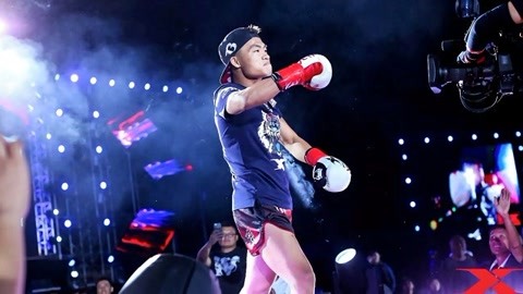 林強邦打法過于兇猛 對手寧犯規也不敢出拳