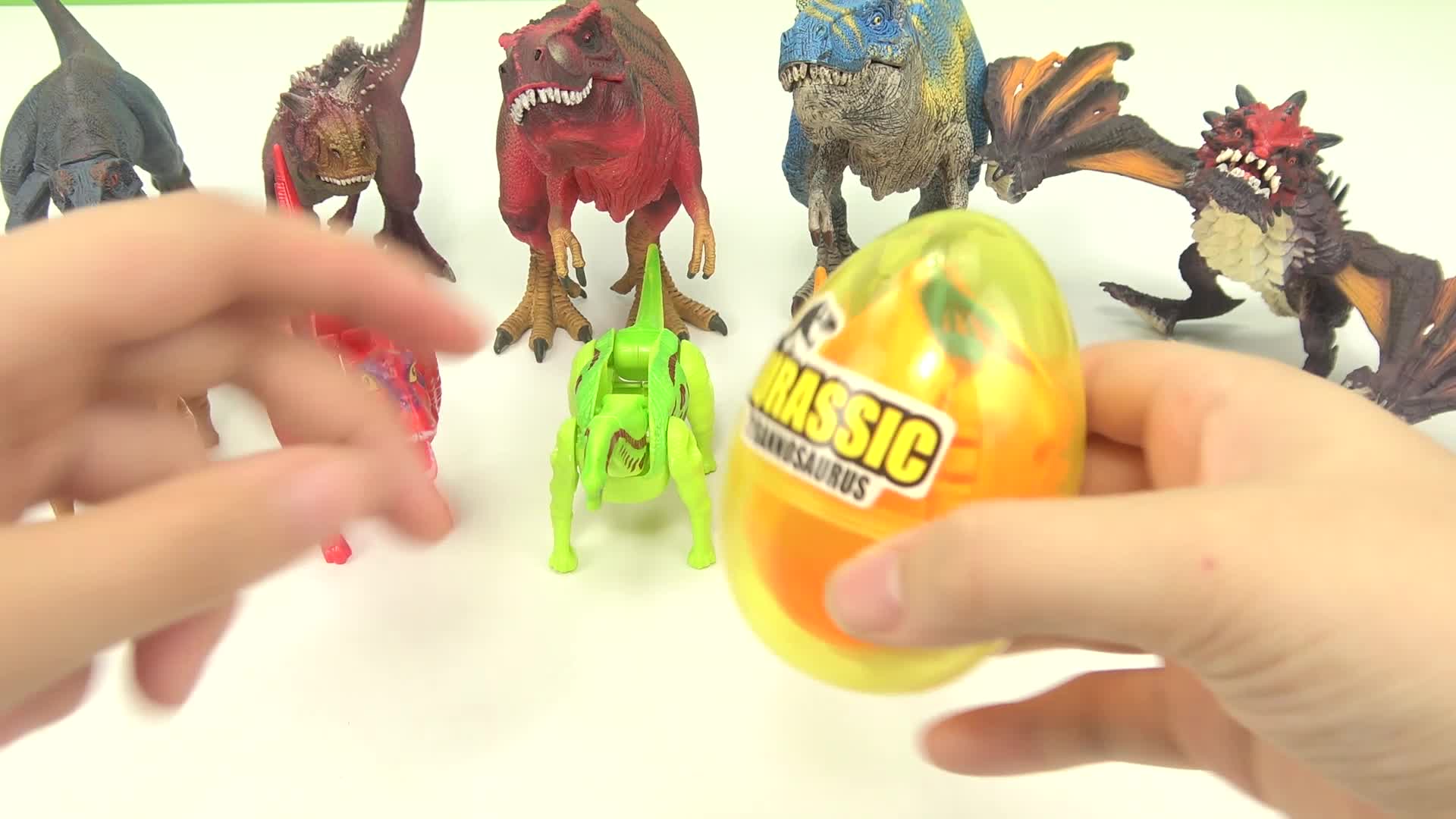 侏罗纪世界恐龙争夺小小恐龙蛋 玩具蛋恐龙玩具