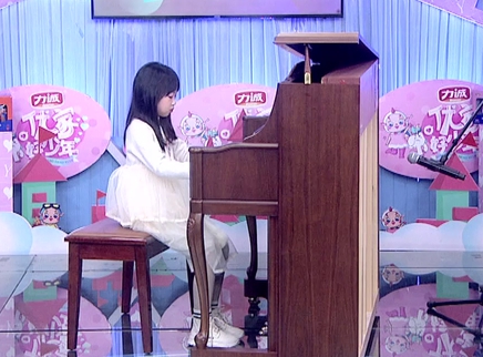 萌娃鋼琴演奏《風笛舞曲》