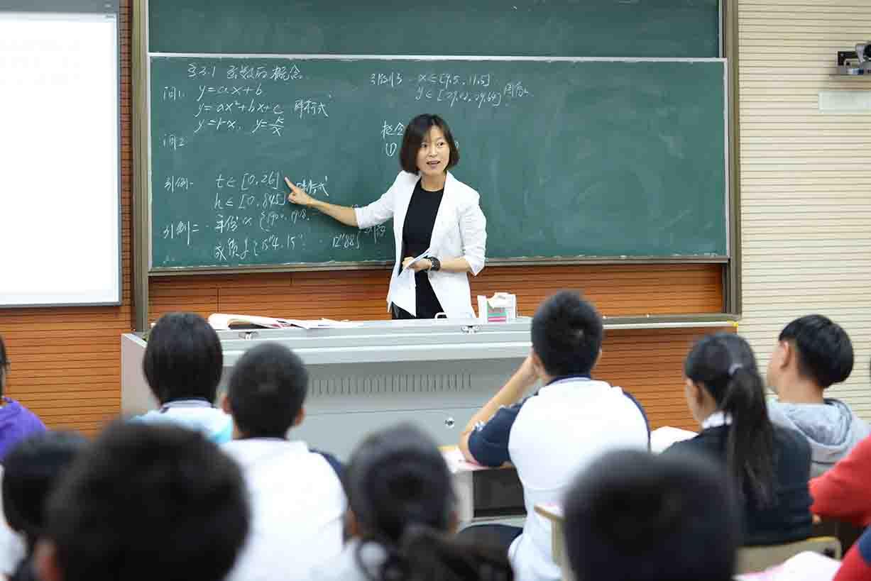 2017年河南省中考数学第二轮总复习 填空题高频考点 阴影部分面积计算7