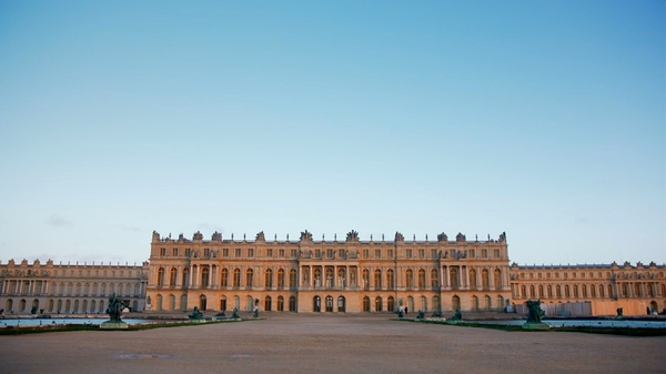 《真正的凡尔赛宫》全集-电视剧-在线观看