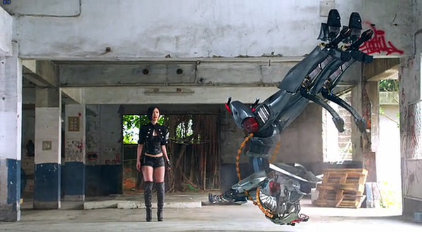 《travelers 次元警察》全集-高清电影完整版-在线