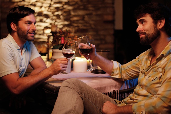 《鸿孕假期》-高清电影