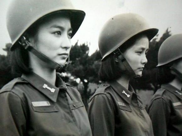 中国女兵