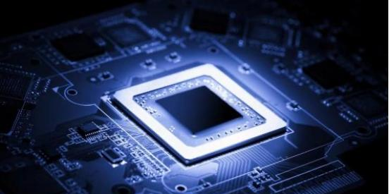 光刻机面临突破前，ASML宣布对华出口，中方回复