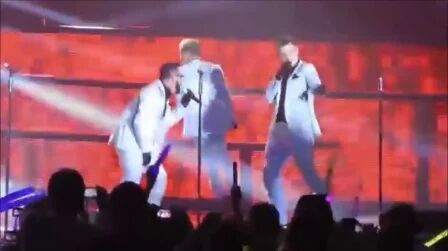 [图]Backstreet Boys in Shanghai 2013 (full concert)