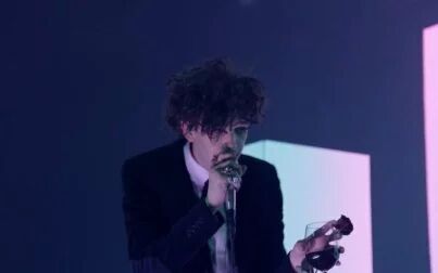 [图]【The 1975】Live at The O2, London全场