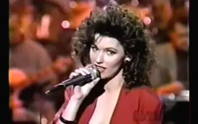 [图]【超美仙姑的出道曲】Shania Twain - What Made You Say That 1993