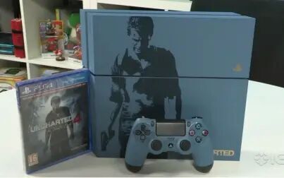 [图]PS4 神秘海域4 盗贼末路 限定版主机开箱