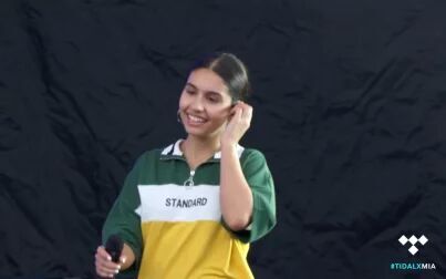 [图][1080p] Alessia Cara - Made In America 2018