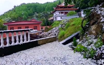 [图]踏雪寻寺