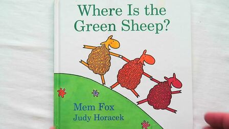 [图]英语绘本故事 Where Is The Green Sheep 绿色的羊在哪里