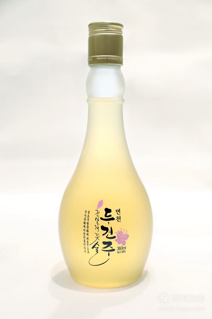 04沔川杜鹃酒和文培酒都是在韩国非常有名的酒之一,深受韩国人的喜爱