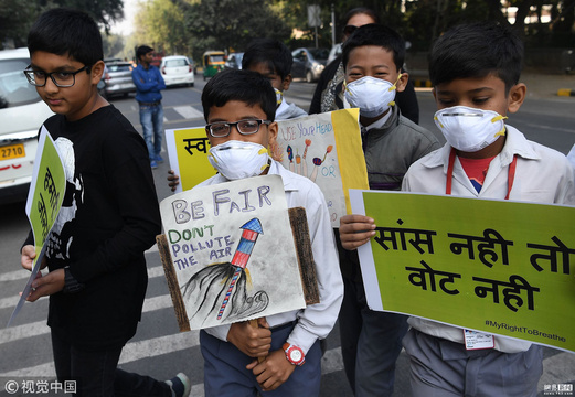 印度首都雾霾爆表 小学生发起&quot;呼吸权&quot;运动(2) 第2页