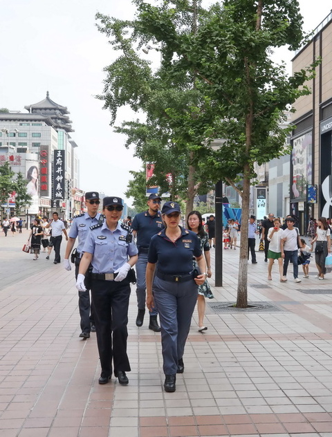 中意警方启动第三次在华警务联合巡逻(3) 第3页