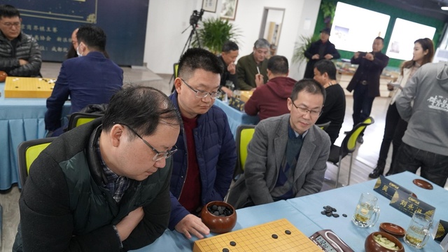 高清-2020“优普杯”川渝-北京商界棋王赛联棋激战现场(9) 第9页