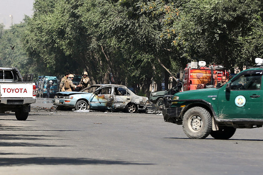 阿富汗喀布尔大学南门发生炸弹袭击 已致6死27伤 第1页