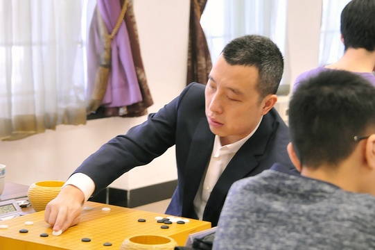 高清-棋圣战资格赛首轮开战 古力刘星党毅飞等出战(5) 第5页