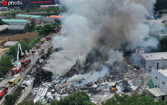 韩国纸箱厂发生大爆炸 致1死10伤 第1页